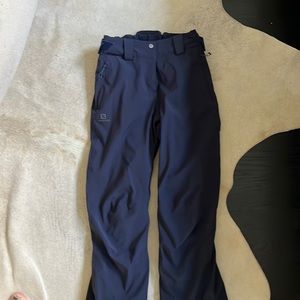 Women’s Solomon ski pants. Size XS